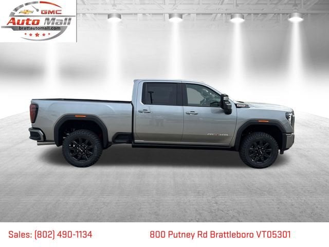 2026 GMC Sierra 3500HD AT4 - Photo 6