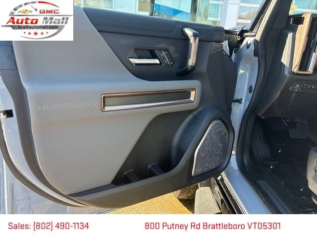 2025 GMC HUMMER EV 2X - Photo 12
