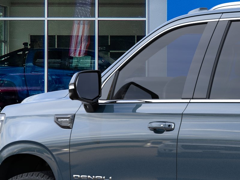 2026 GMC Yukon XL Denali Ultimate - Photo 12