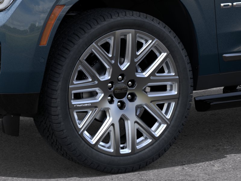 2026 GMC Yukon XL Denali Ultimate - Photo 9