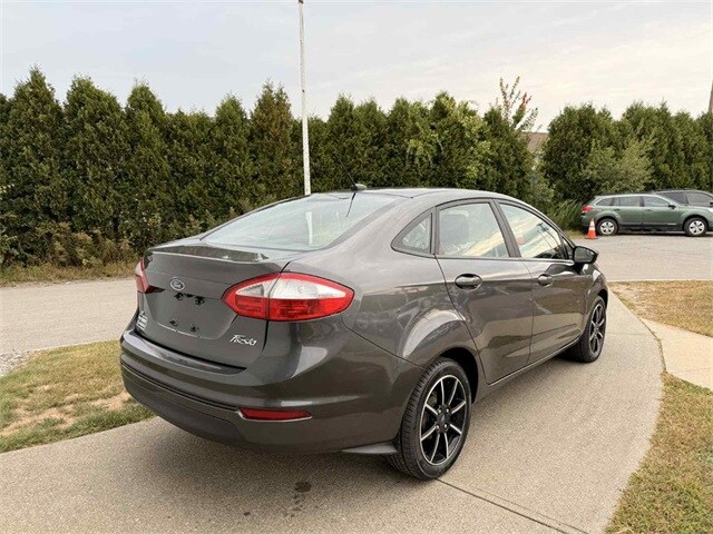2019 Ford Fiesta SE photo 3