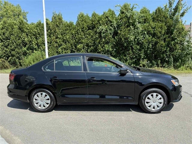 Used 2016 Volkswagen Jetta S with VIN 3VW167AJ8GM330413 for sale in Brattleboro, VT