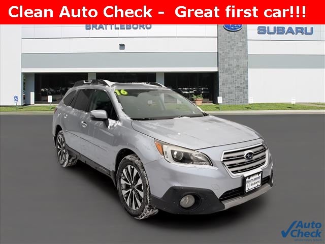 2016 Subaru Outback Limited's photo