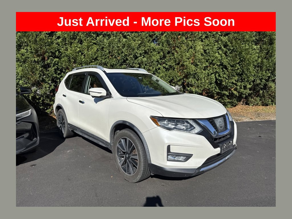 Used 2017 Nissan Rogue SL SUV in Brattleboro, VT