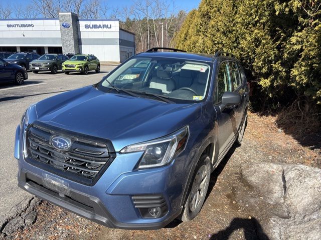 2023 Subaru Forester Base