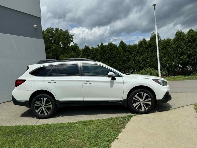 Used 2018 Subaru Outback Limited with VIN 4S4BSANCXJ3332860 for sale in Brattleboro, VT