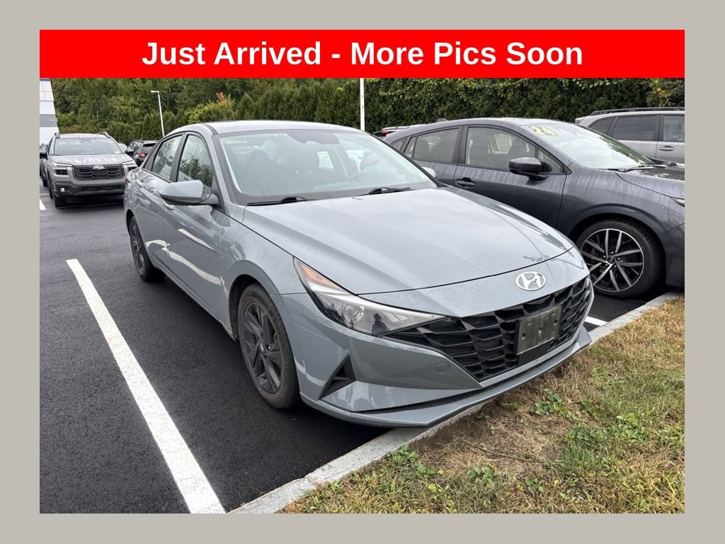 Used 2021 Hyundai Elantra SEL with VIN KMHLS4AG3MU207437 for sale in Brattleboro, VT