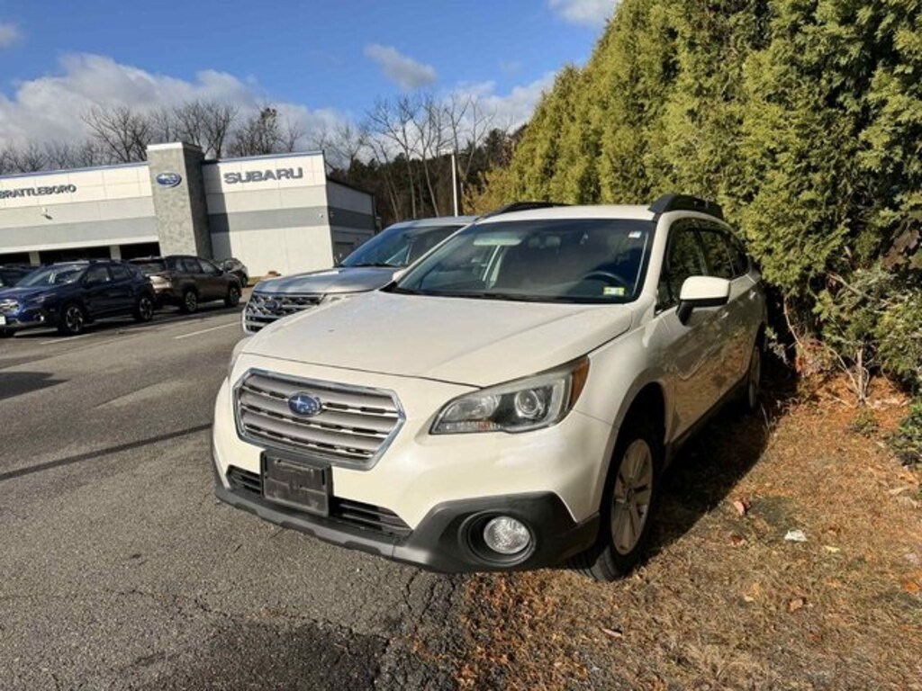 Used 2017 Subaru Outback 2.5i Premium SUV