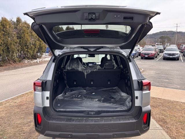 2026 Subaru Outback Limited - Photo 16