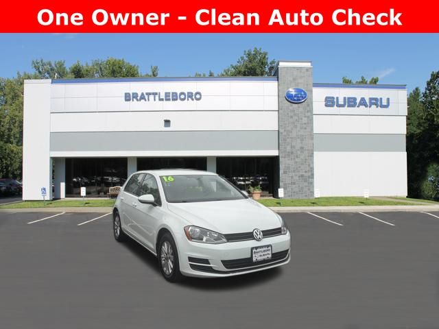 2016 Volkswagen Golf TSI S 4-Door Auto's photo