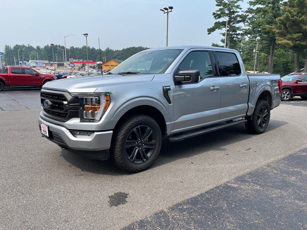 2022 Ford F-150 XLT photo 2