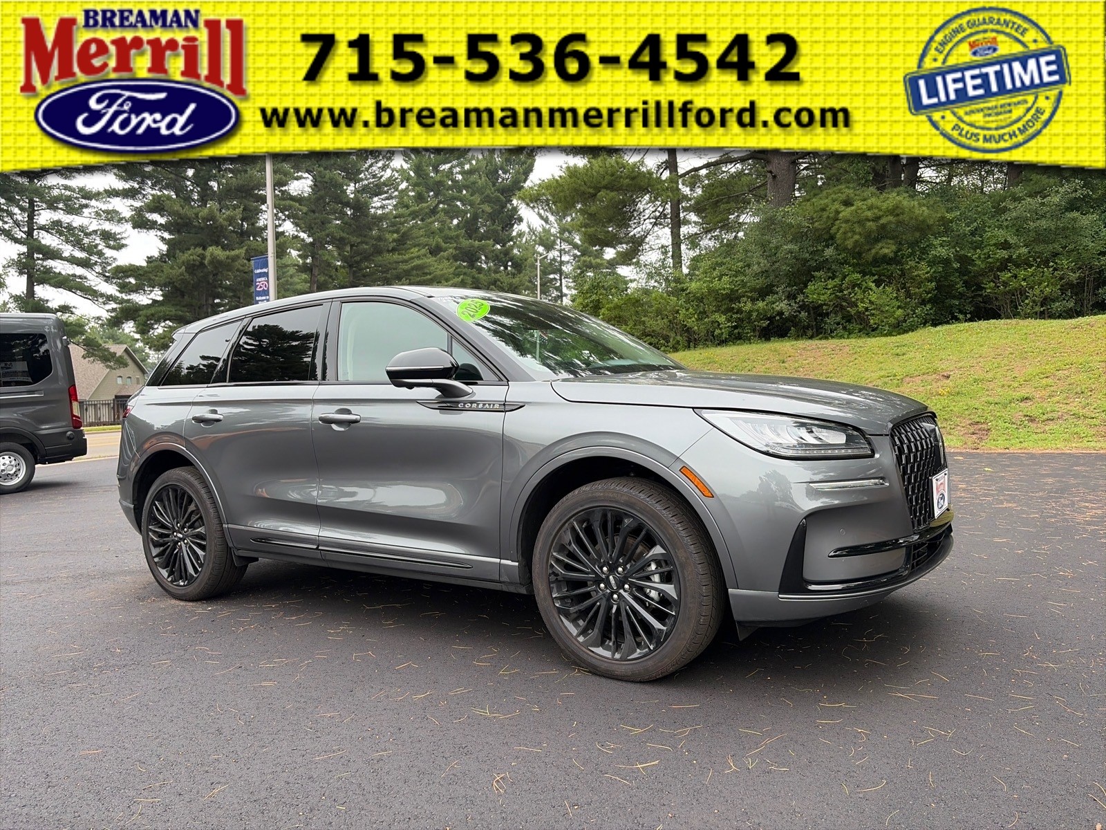 2025 Lincoln Corsair Premiere AWD's photo