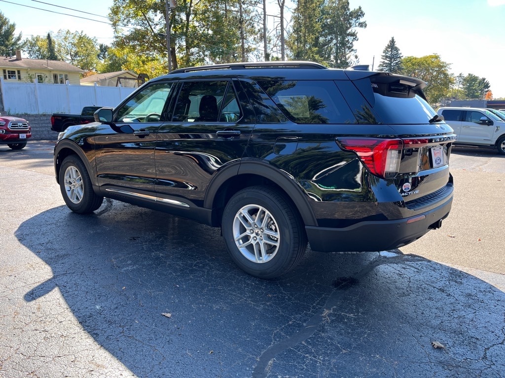New 2025 Ford Explorer Active SUV