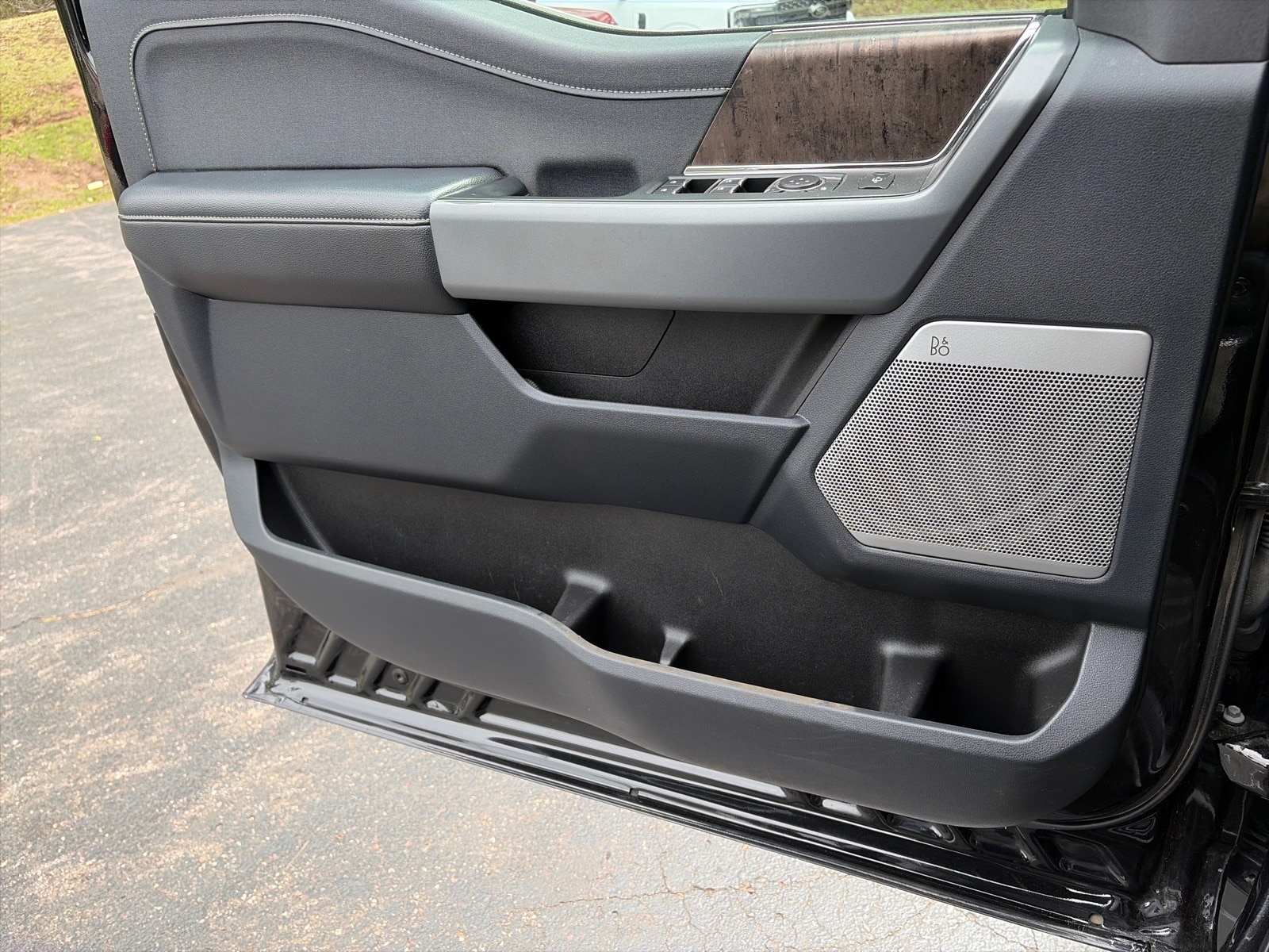 2024 Ford F-350 Super Duty Lariat - Photo 14