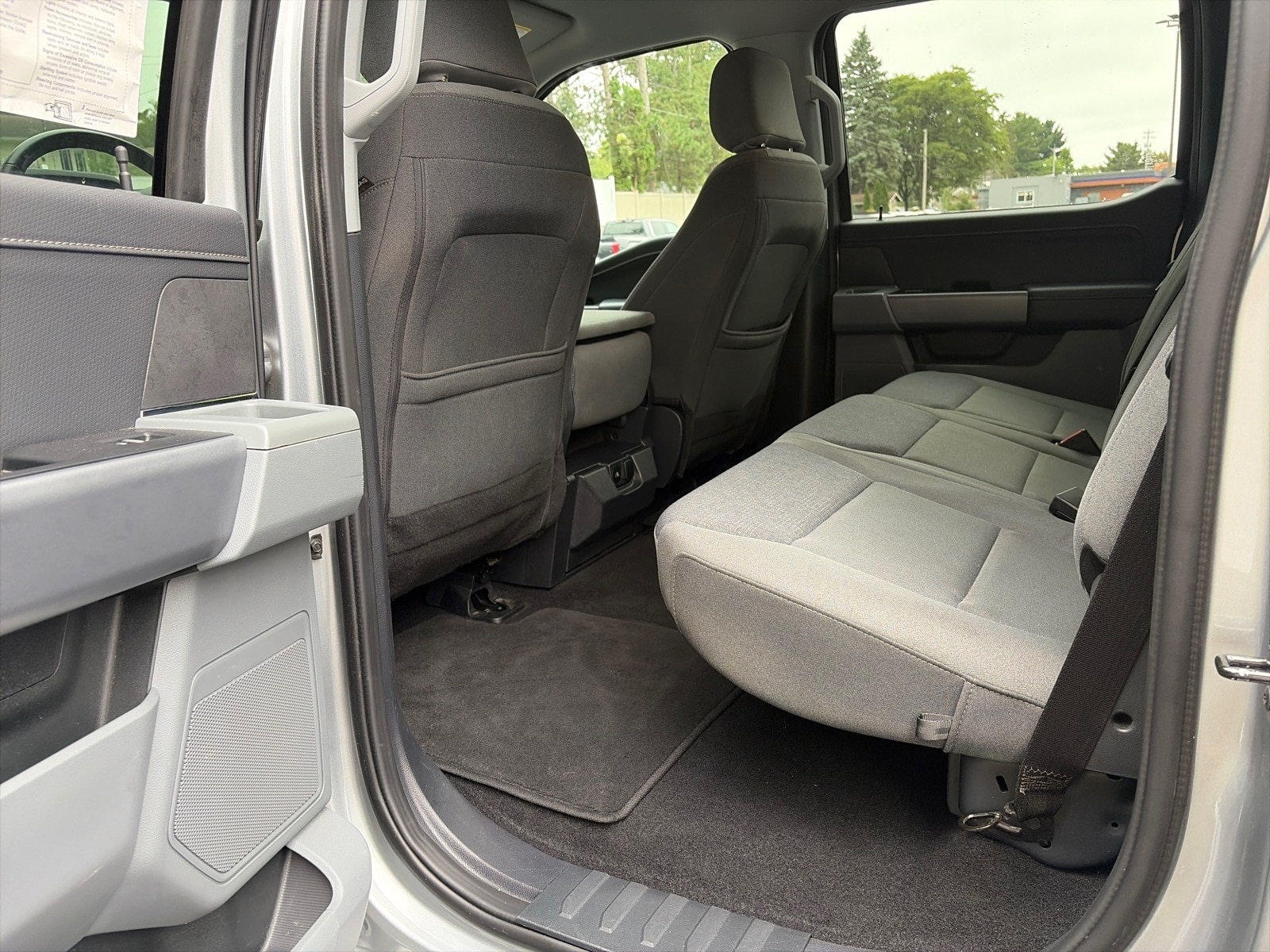 2025 Ford F-150 XLT - Photo 10