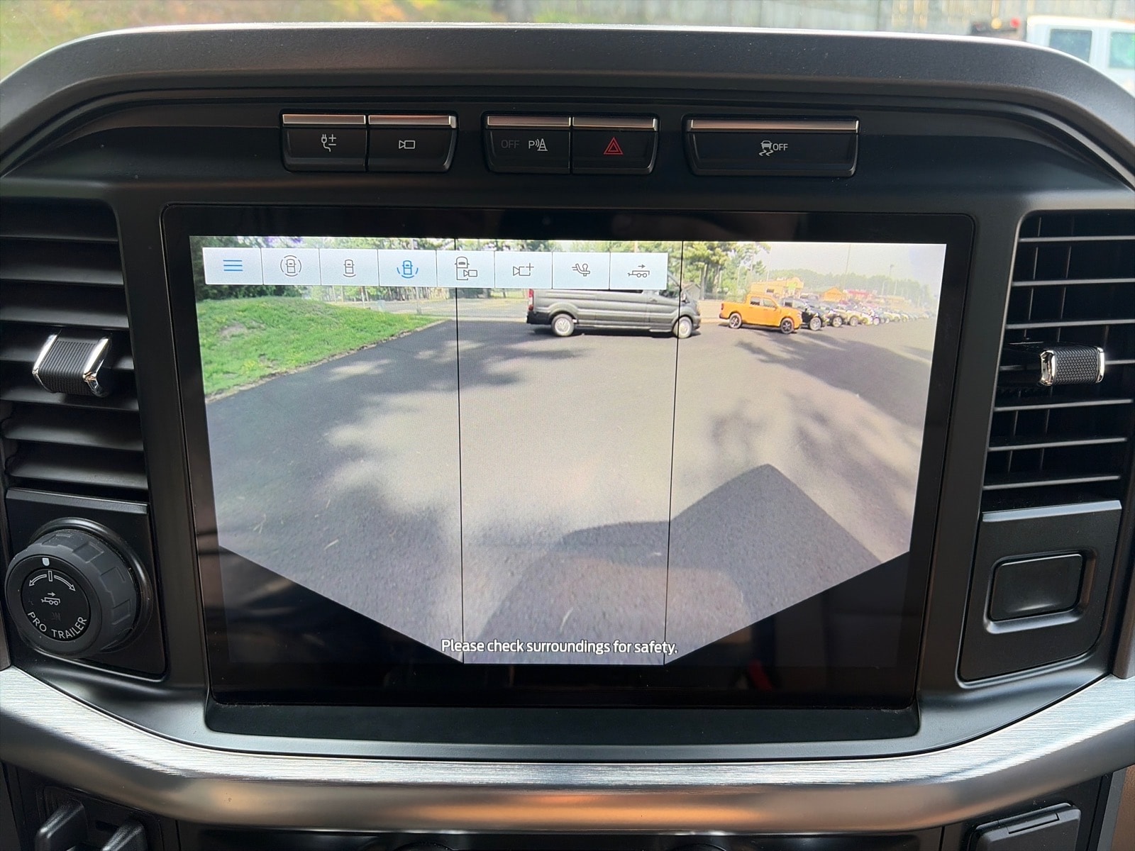 2022 Ford F-150 Lariat - Photo 28