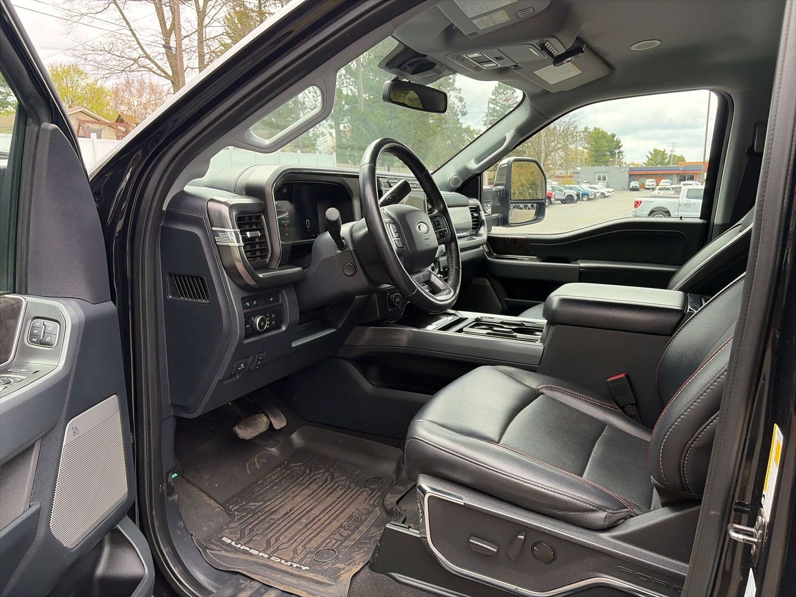 2024 Ford F-350 Super Duty Lariat - Photo 9