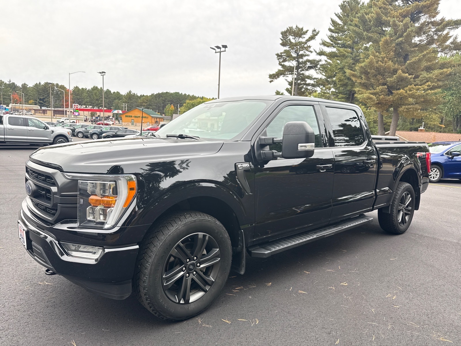 Used 2021 Ford F-150 XLT Truck SuperCrew Cab