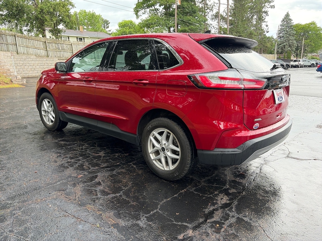 Used 2023 Ford Edge SEL SUV