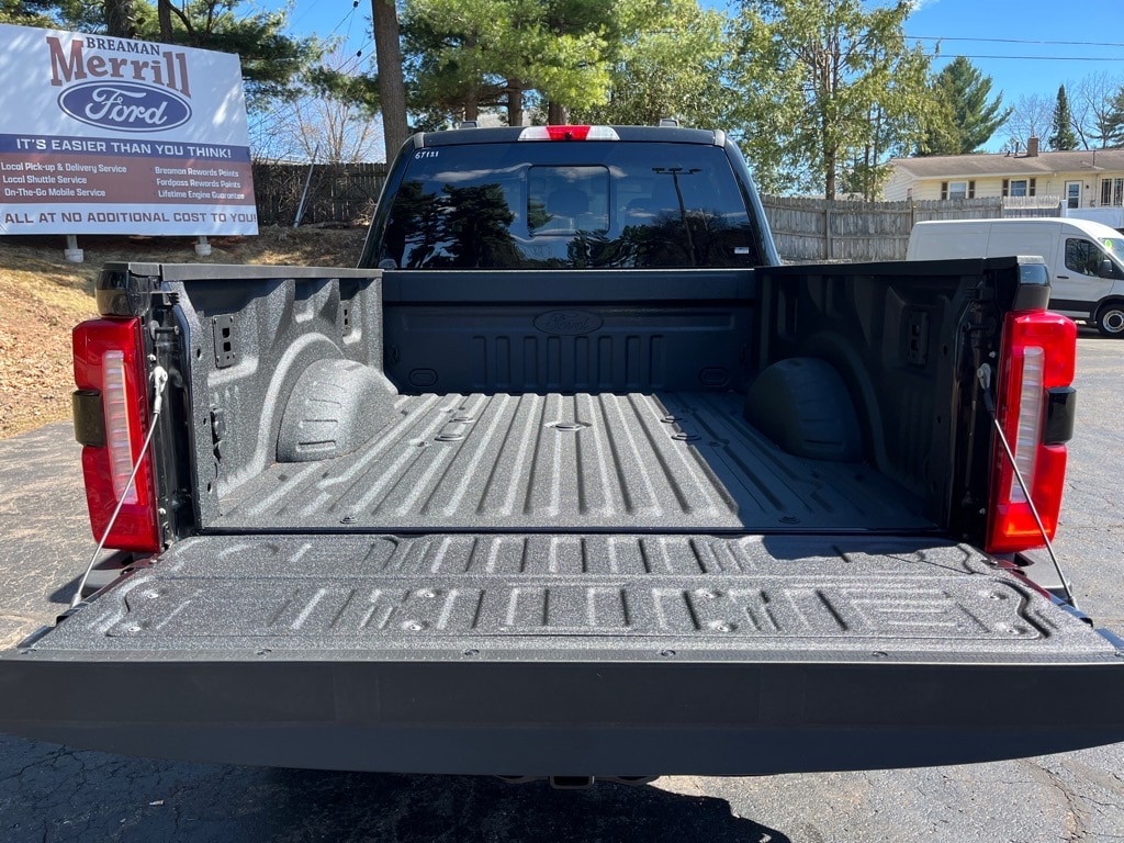 2026 Ford F-350 Super Duty XLT - Photo 8