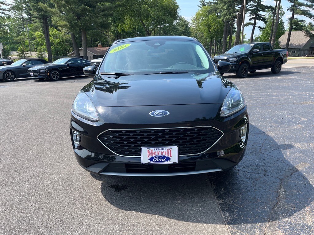 2022 Ford Escape SEL photo 2