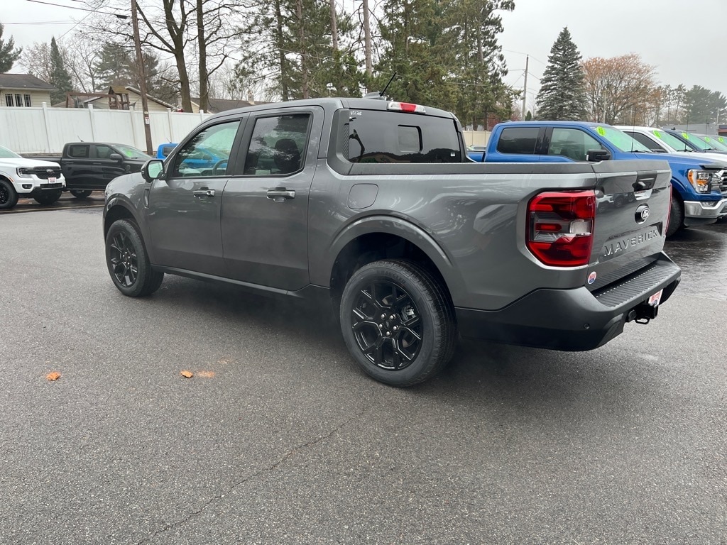 New 2025 Ford Maverick Lariat TRUCK