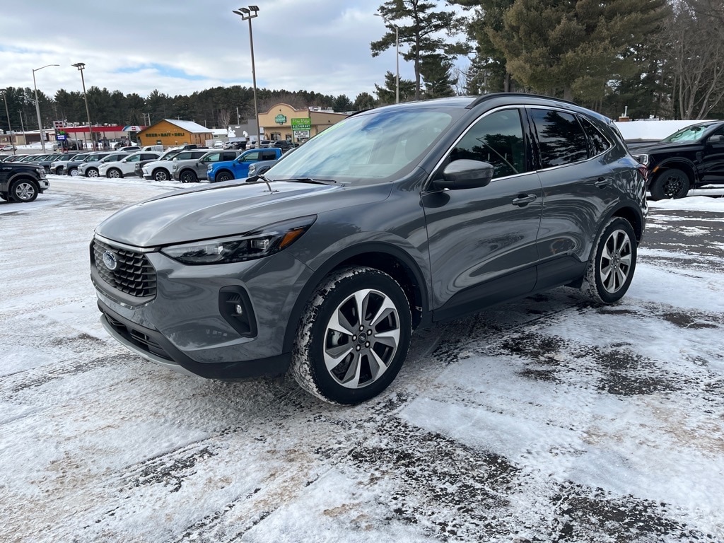 Used 2025 Ford Escape Platinum SUV