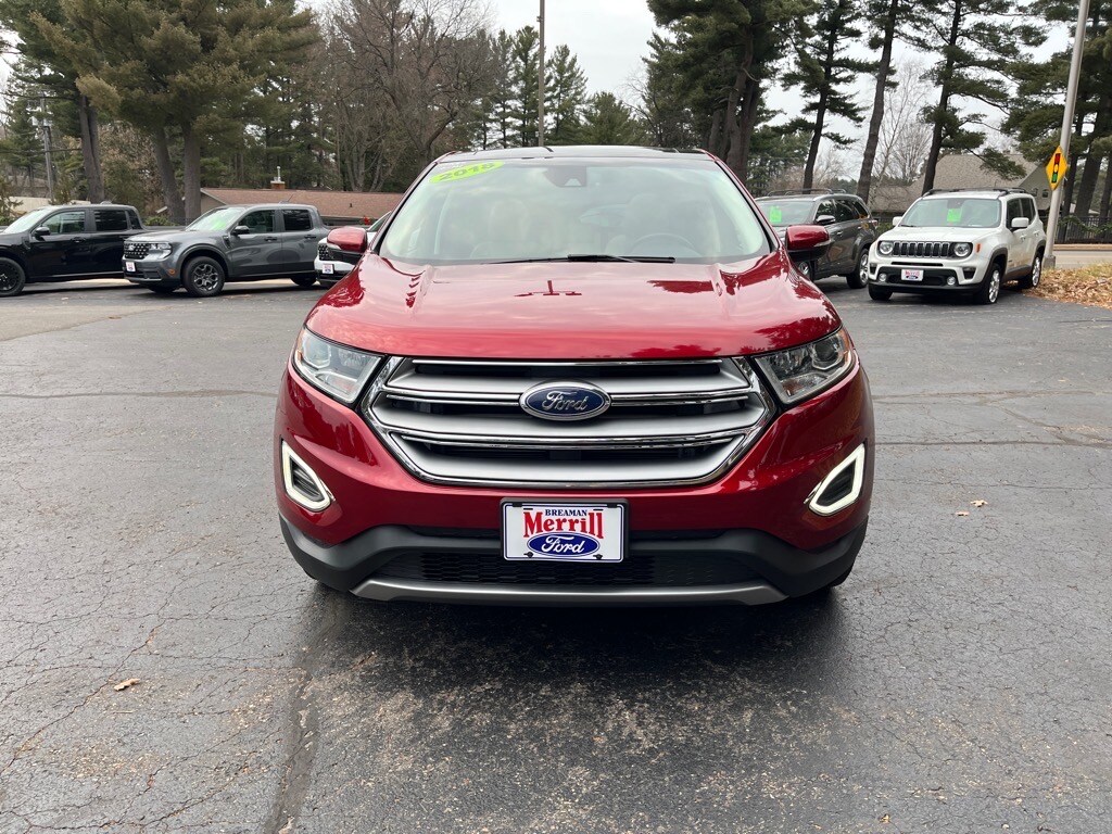 2018 Ford Edge Titanium photo 2
