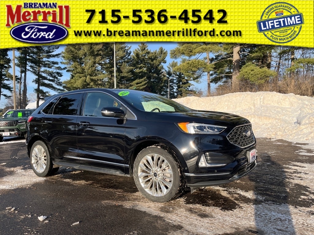 2022 Ford Edge Titanium's photo