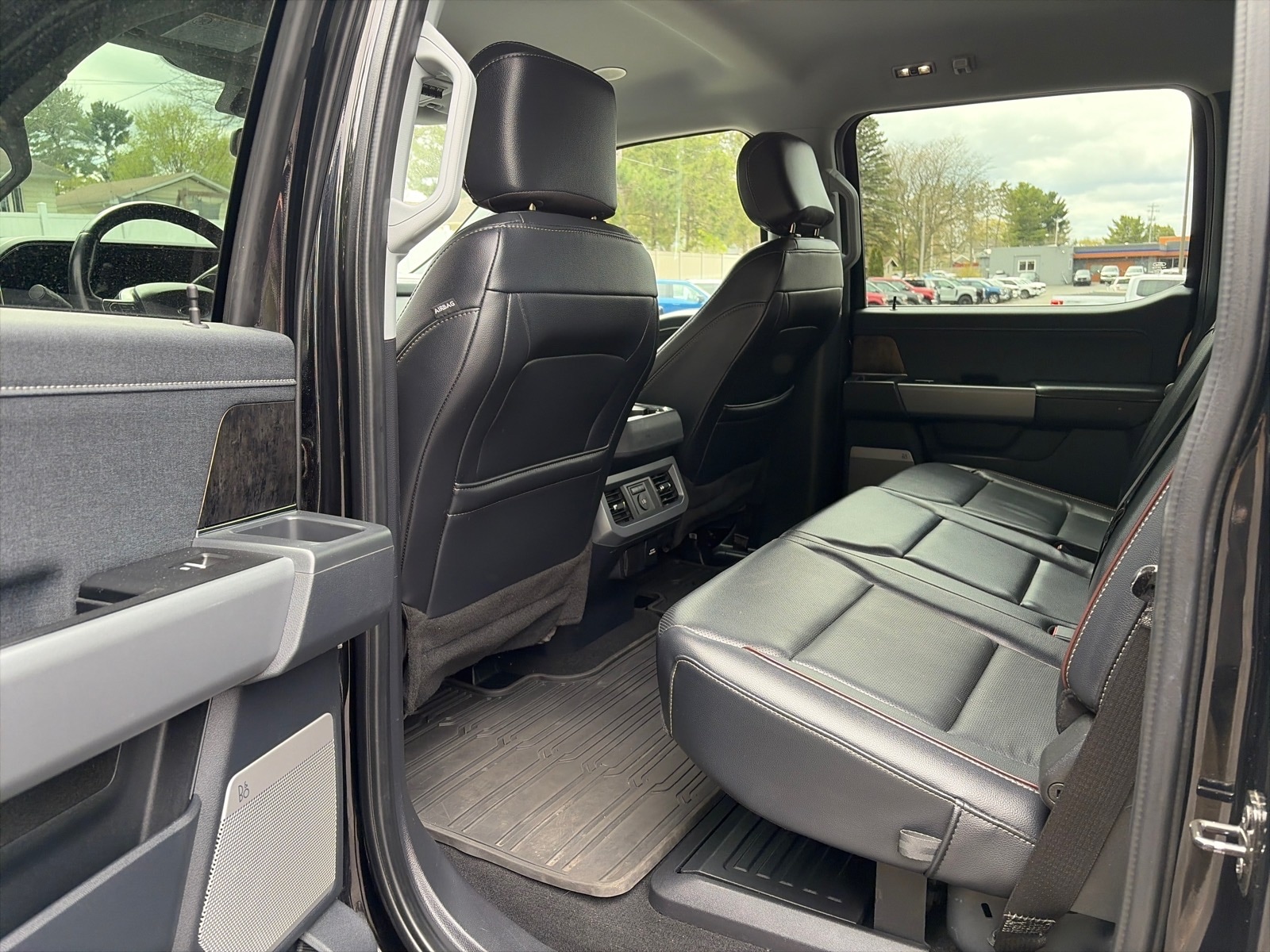 2024 Ford F-350 Super Duty Lariat - Photo 10