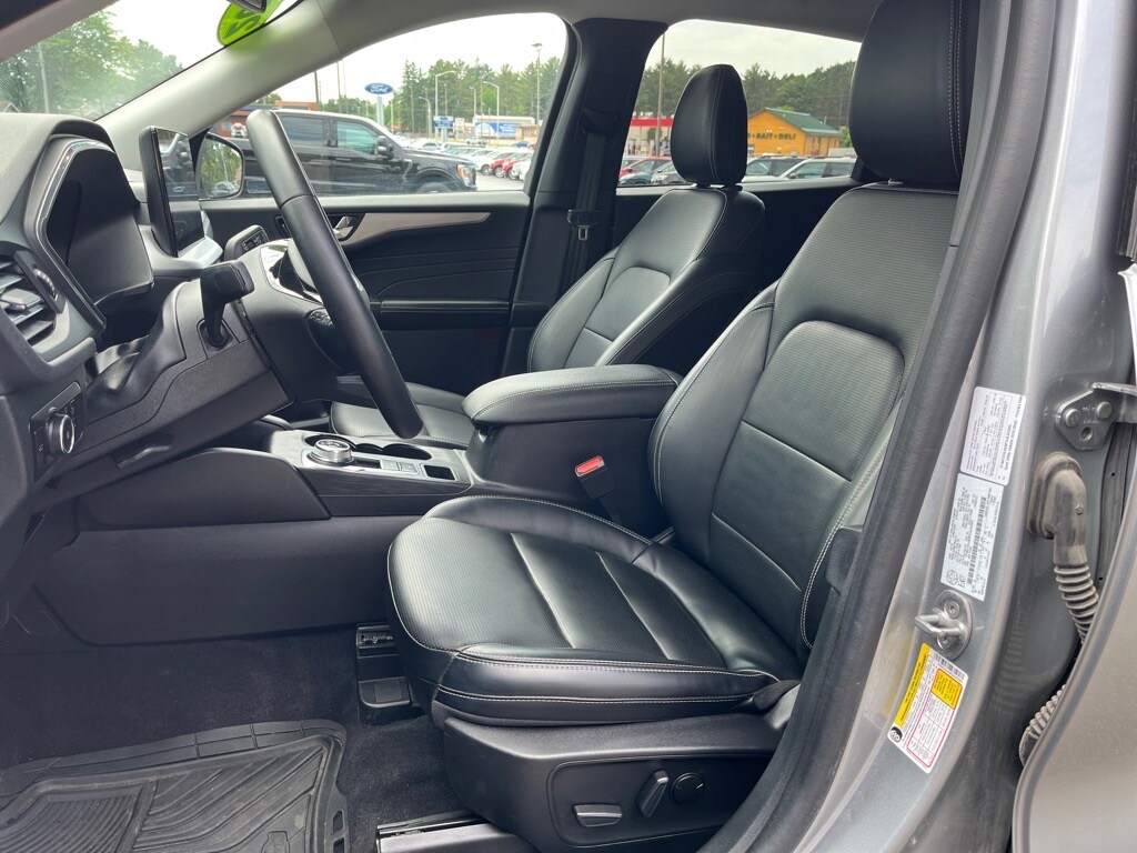 2023 Ford Escape Platinum - Photo 12