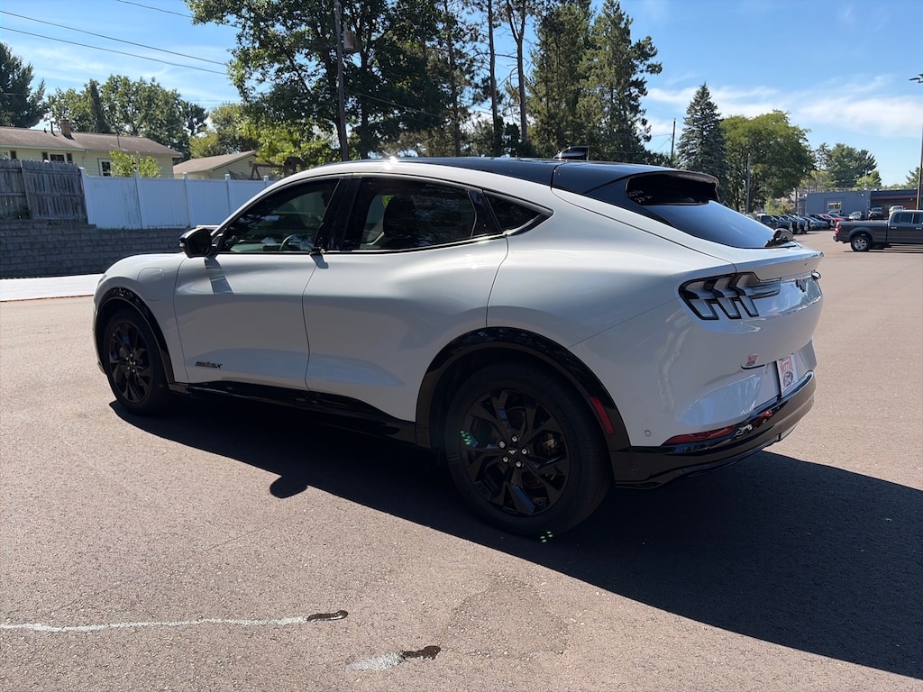 Used 2023 Ford Mustang Mach-E Premium SUV