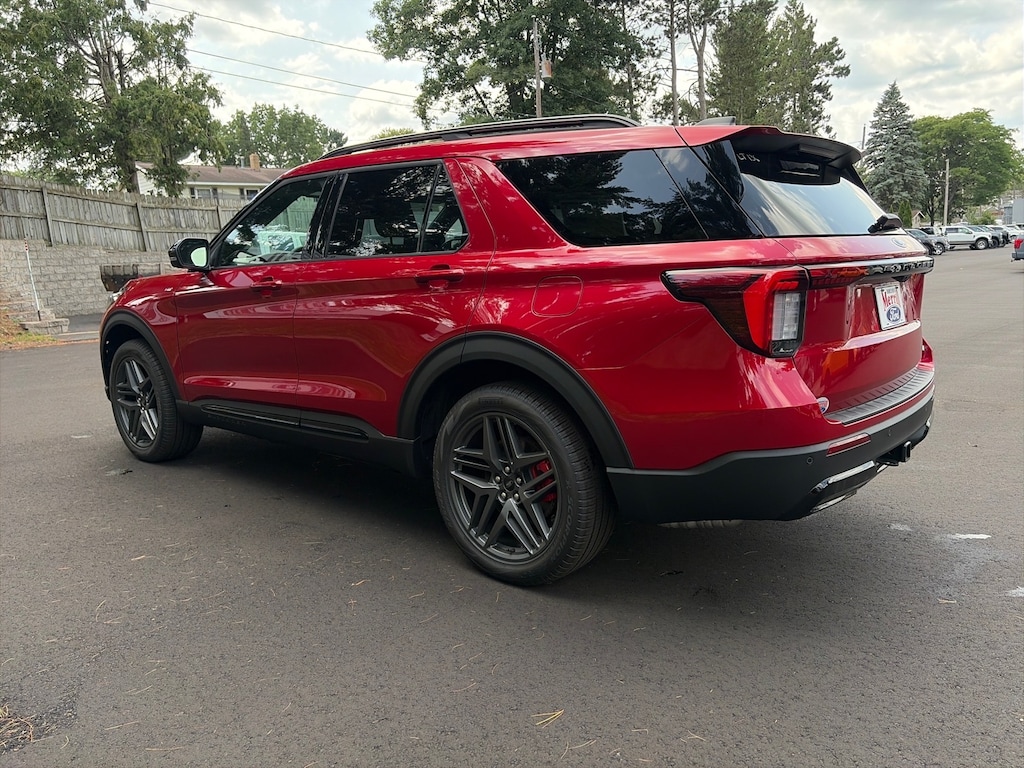 New 2026 Ford Explorer ST-Line SUV