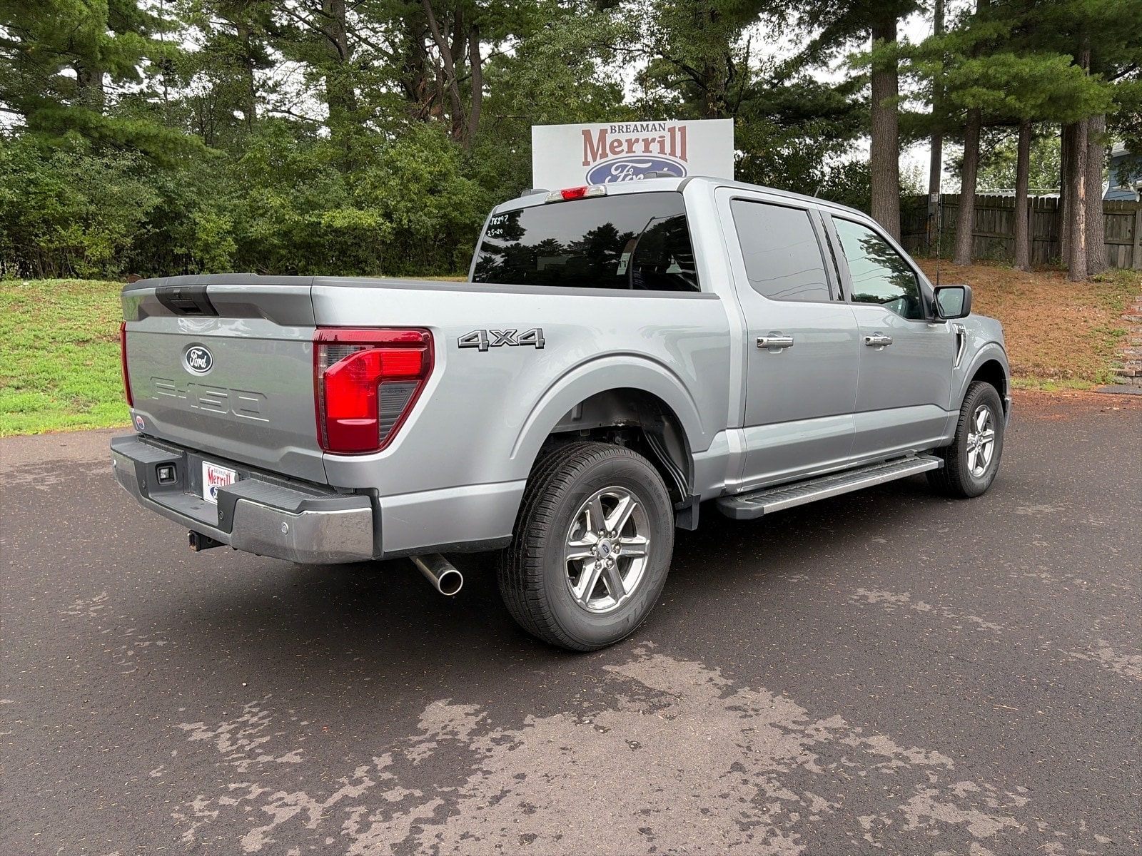 2025 Ford F-150 XLT - Photo 6