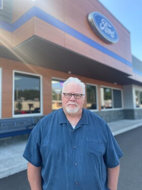 Staff member Todd Weinke from ID_8ff3961b5727