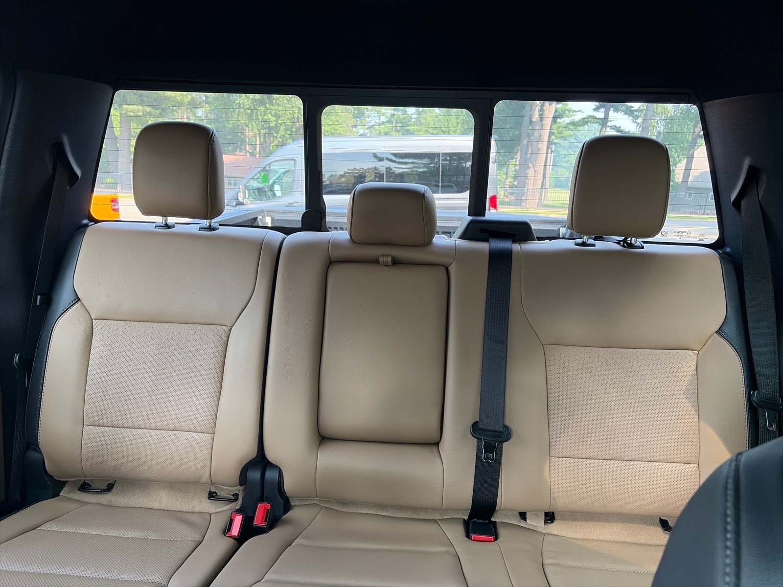 2022 Ford F-150 Lariat - Photo 16