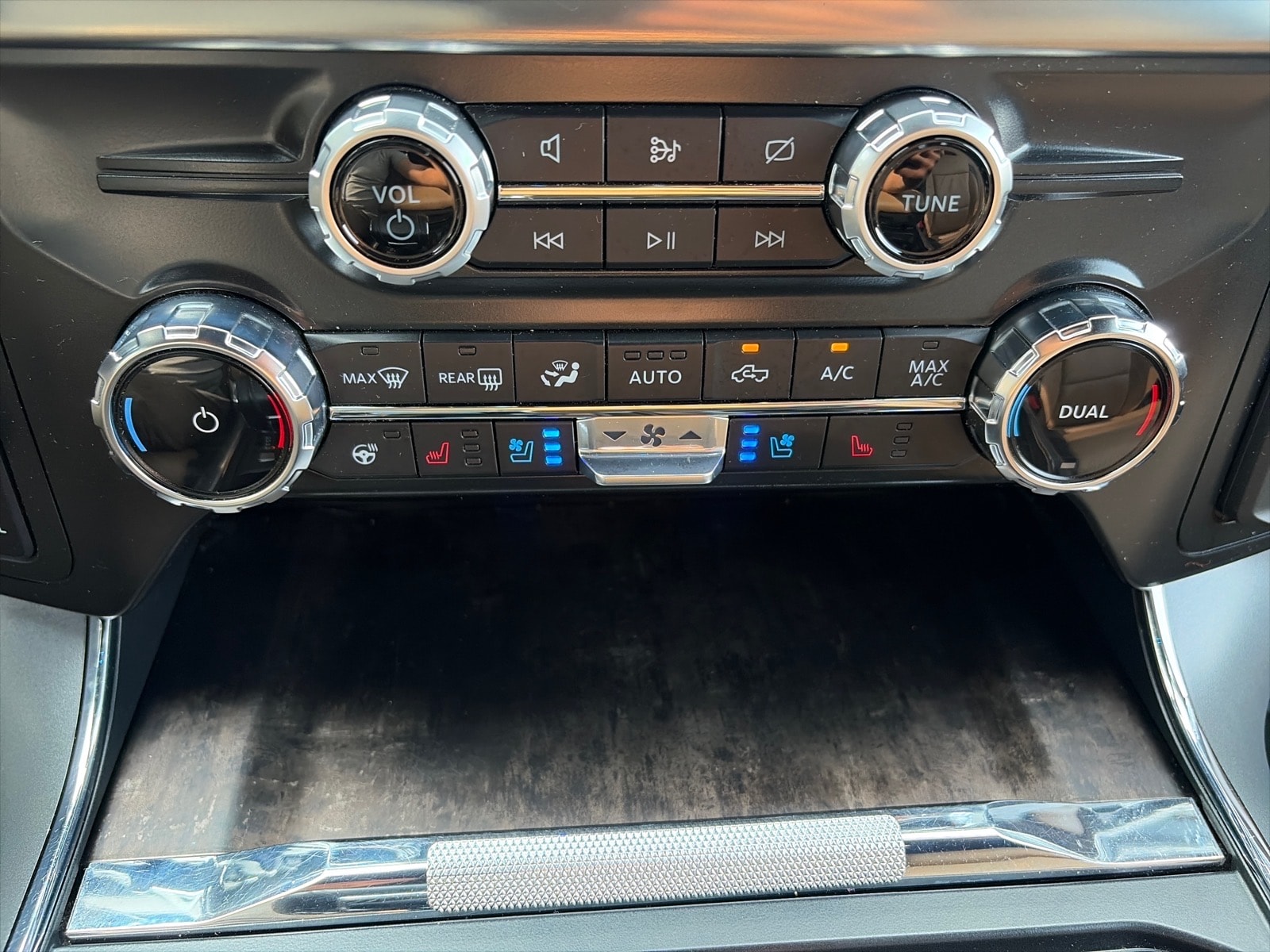 2022 Ford F-150 Lariat - Photo 21