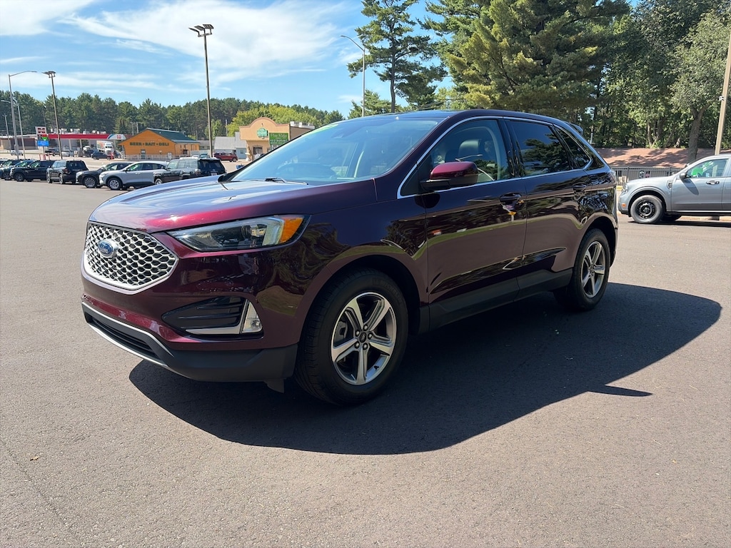 Used 2024 Ford Edge SEL SUV