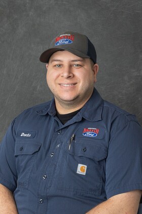 Staff member Donte G. from ID_f642f8