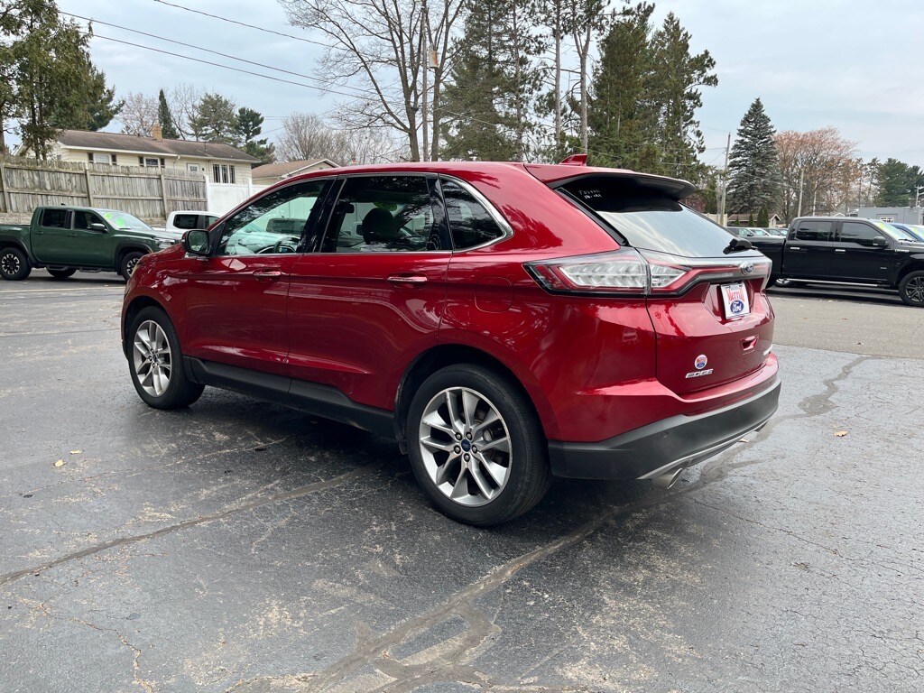 2018 Ford Edge Titanium photo 4