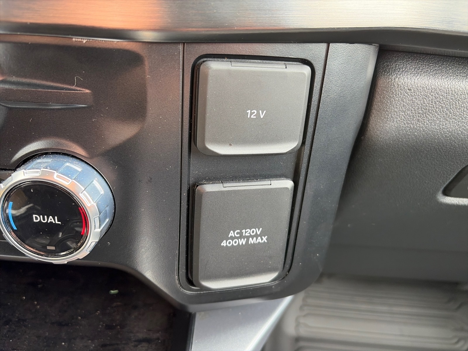2024 Ford F-350 Super Duty Lariat - Photo 23