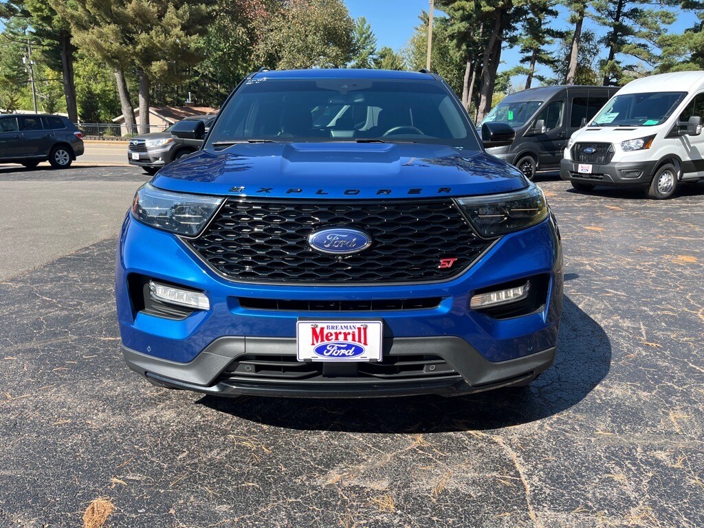 2020 Ford Explorer ST photo 2