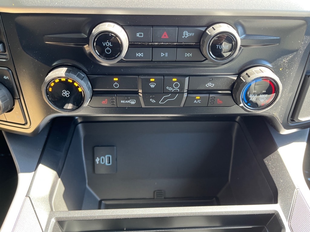 2026 Ford F-350 Super Duty XLT - Photo 21