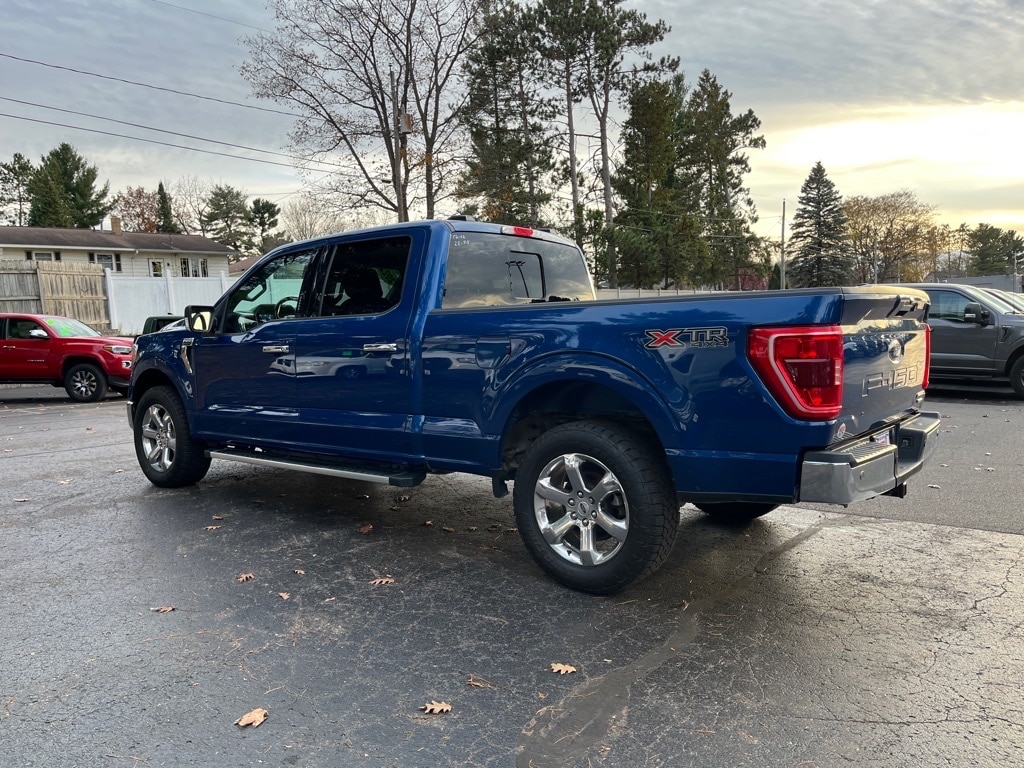 Used 2022 Ford F-150 XLT Truck SuperCrew Cab