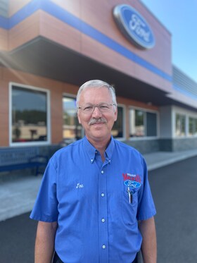 Staff member Joe Malsack from ID_8ff3961b5727