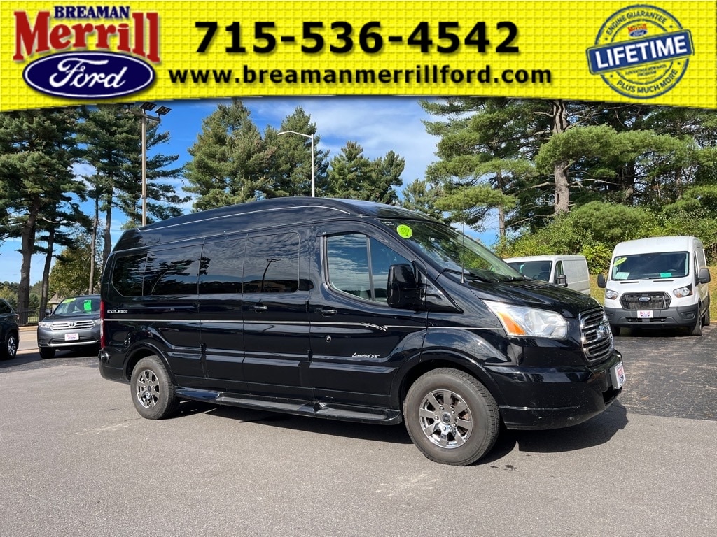 2016 Ford Transit Base's photo