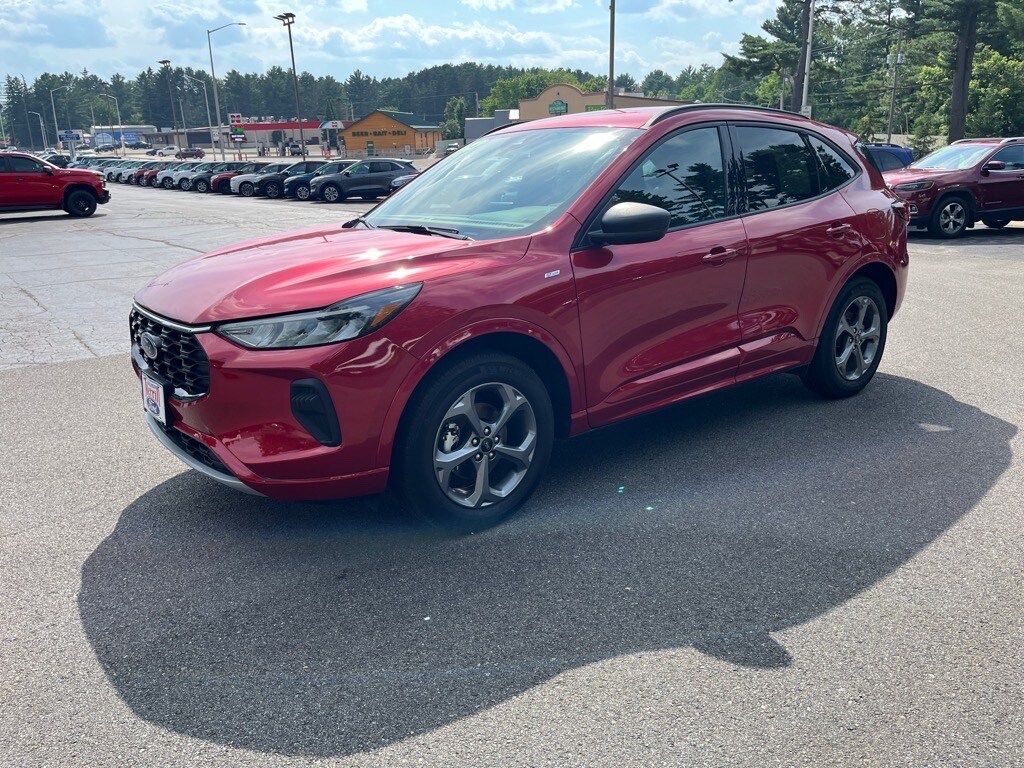 2024 Ford Escape ST-Line photo 3