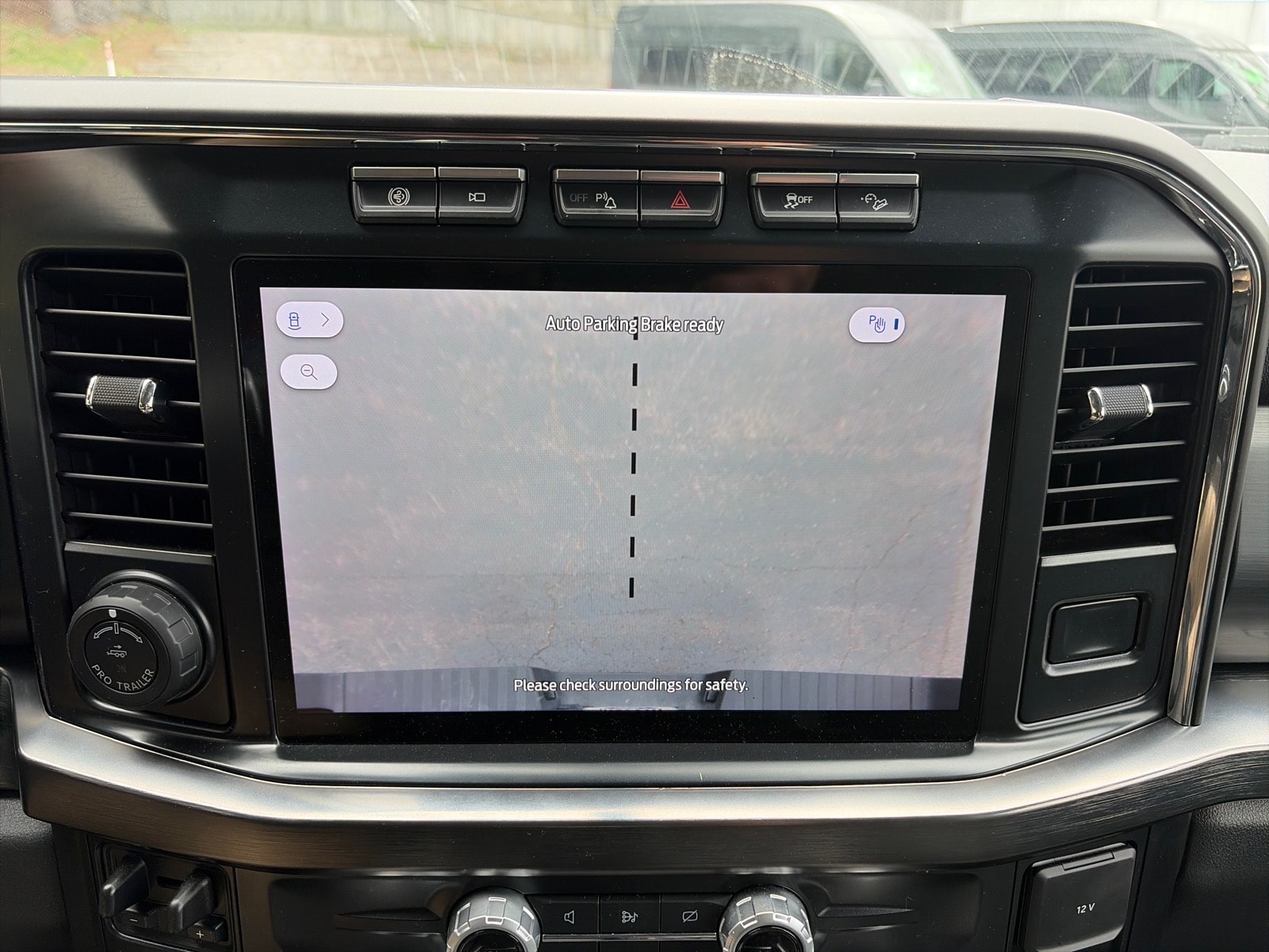 2024 Ford F-350 Super Duty Lariat - Photo 26