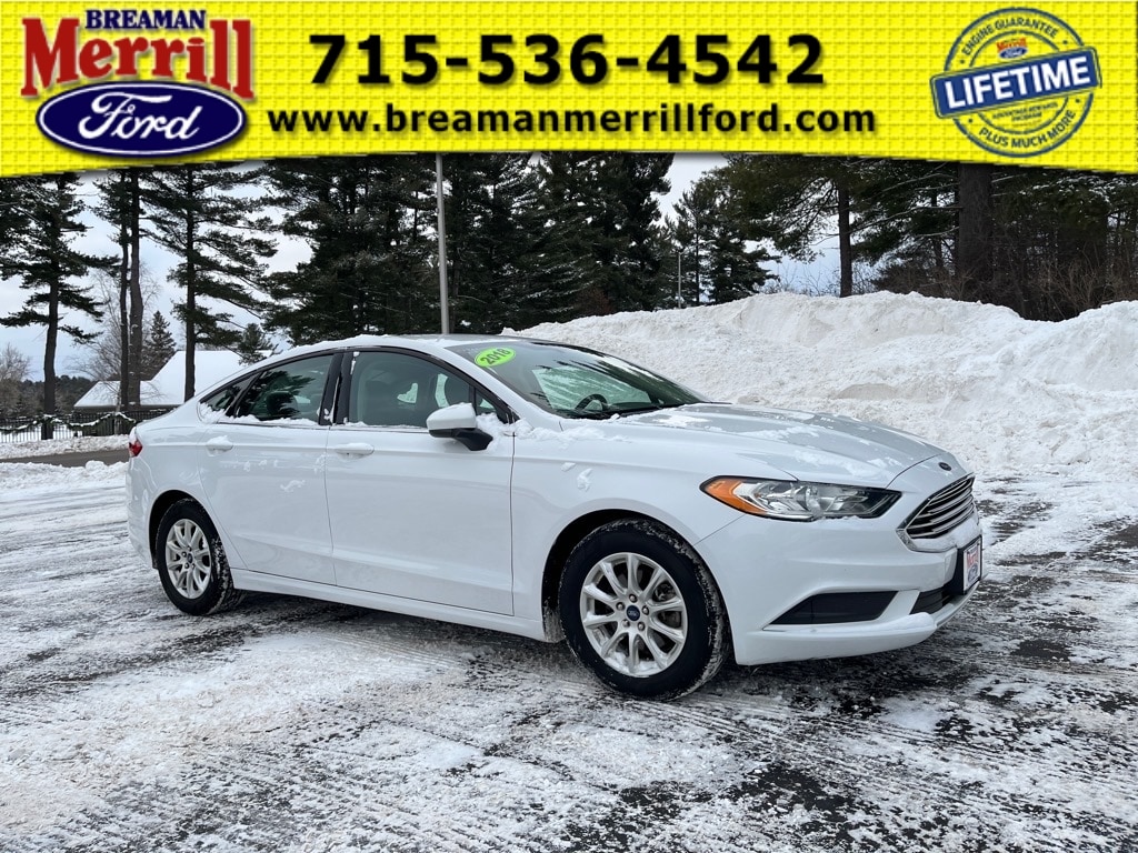 2018 Ford Fusion S's photo