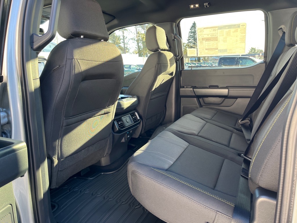 2025 Ford F-150 STX - Photo 10